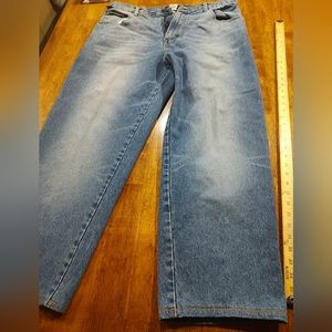 Sean John blue jeans size 38 slightly used large back pickets